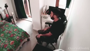 Someone got a free show i forgot to hang up my zoom call before