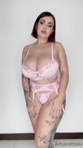 Hellooooo i have a new lingerie and i wanted show you how perfect it