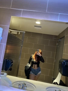 Working two jobs and only having one day off is fucking tiring