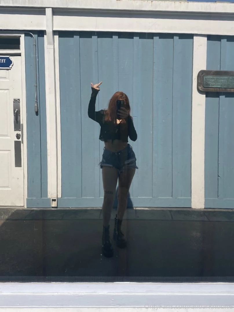 To anyone that tried to buy the videos for less than 100 lmao i get it 