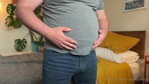 Big pred sleeps off a big meal i don t know why they bother struggling