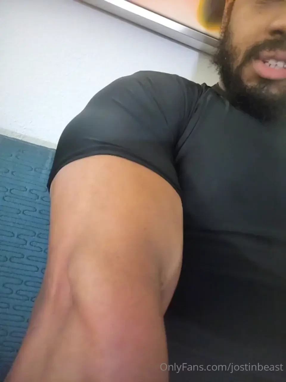 This fits better than my other one what do you think 