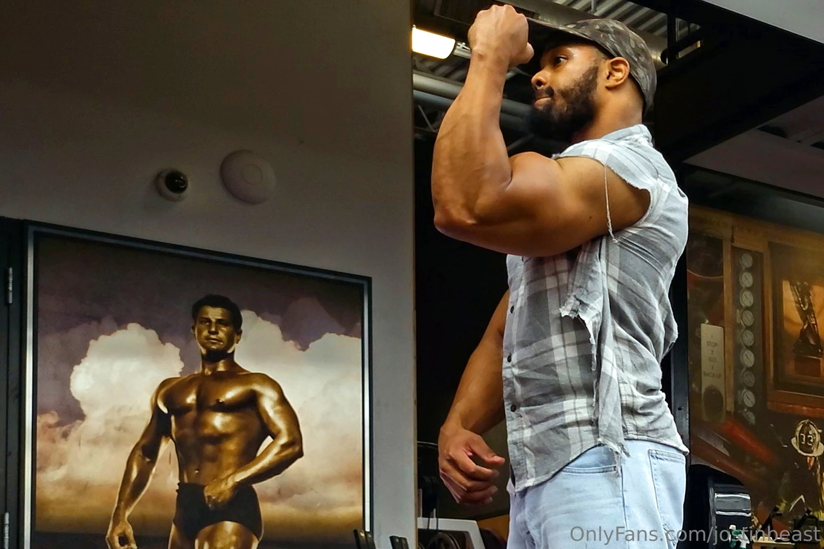 Hear the burly beast pushin and the threads poppin part 3 