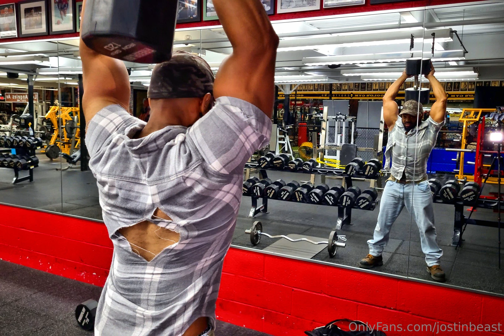 Hear the burly beast pushin and the threads poppin 