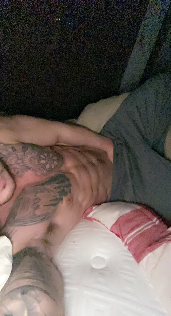 So horny tonight i think i have issues 