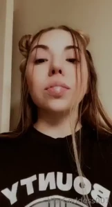 No pants dance part 2