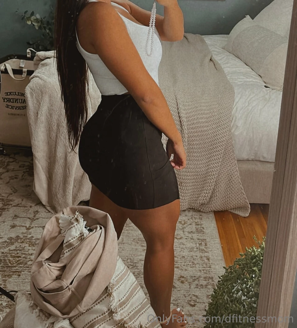 Do you like this skirt on me or off of me 