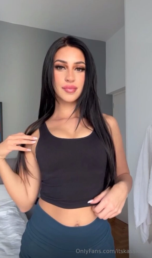 I m waiting for you to come play with me right now part 1 