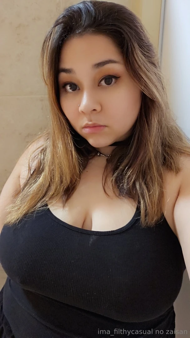 Just lounging promise i m not trying to start anything 