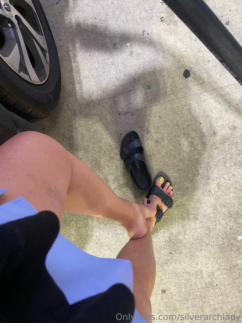 Laundromat and pumping gas these pretty arches should not be doing all part 1 