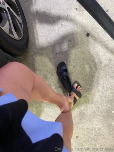 Laundromat and pumping gas these pretty arches should not be doing all part 1