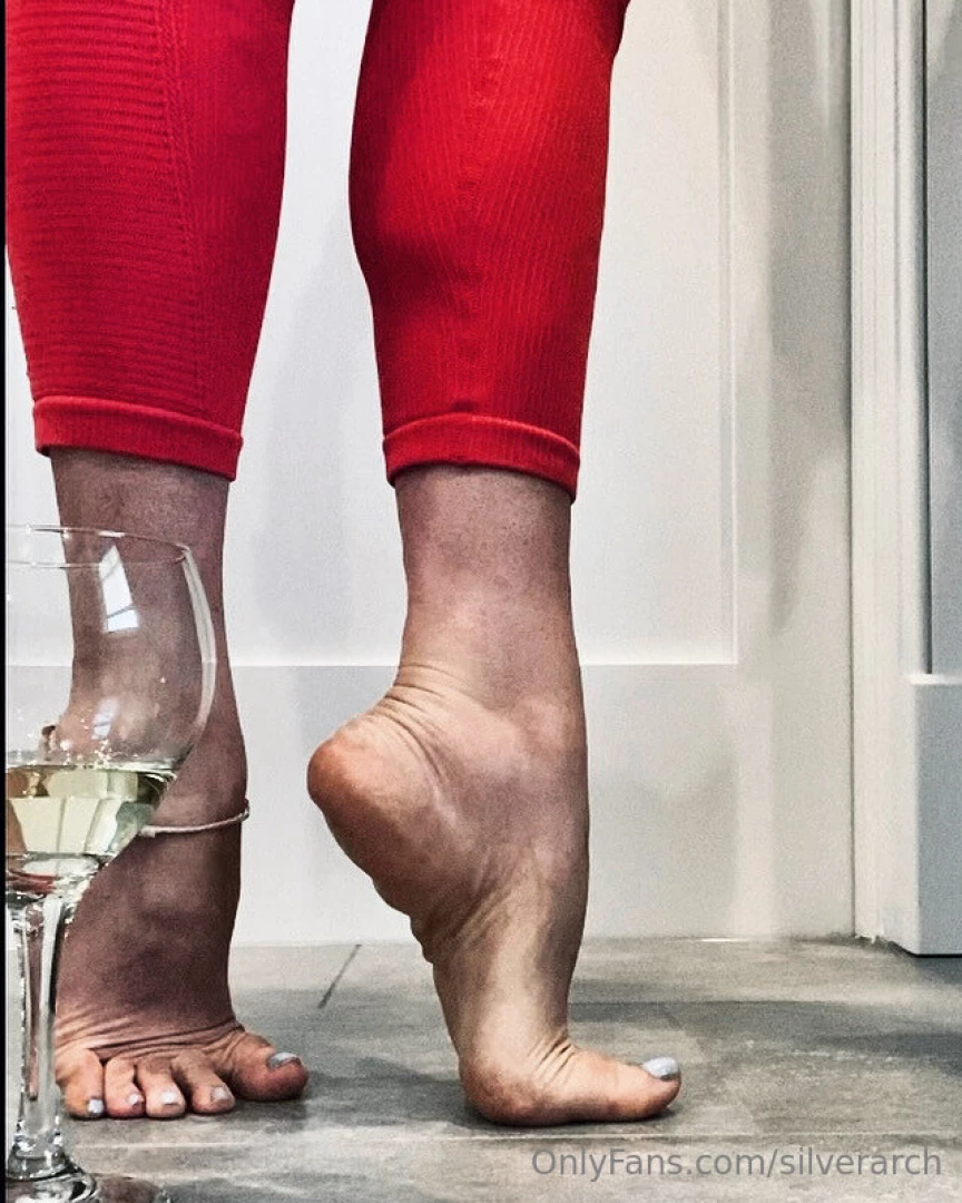 Some high arches for you higharches feet balletfeet sexyfeet 