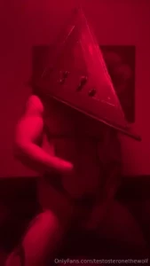 Everybody always lusting over pyramid head but who would actually let