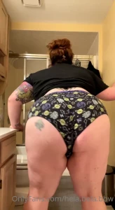 hela-stoned-bbw - I adore how jiggly i ve gotten second clip is slow-mo part 1 