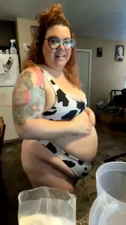 Stream started at 12 06 2021 04 17 pm massive monday cake shake 