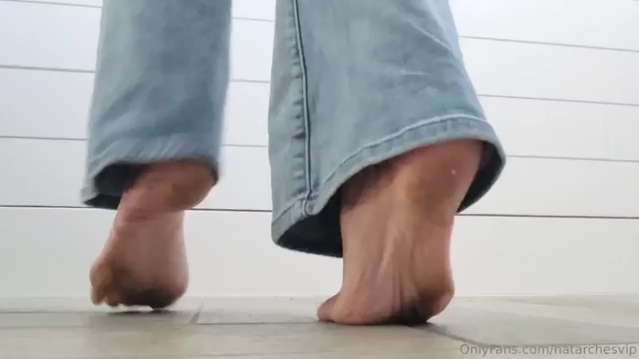 My dog ruins all these videos 