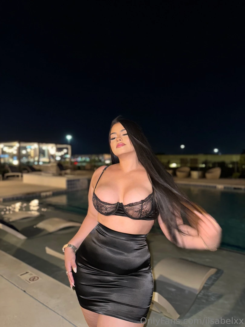 New vids in this set dm me 