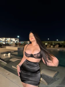 New vids in this set dm me