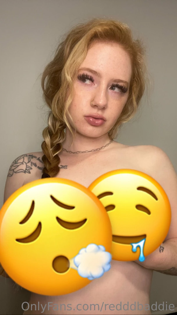 Is it true your lips amp your nipples are the same color 