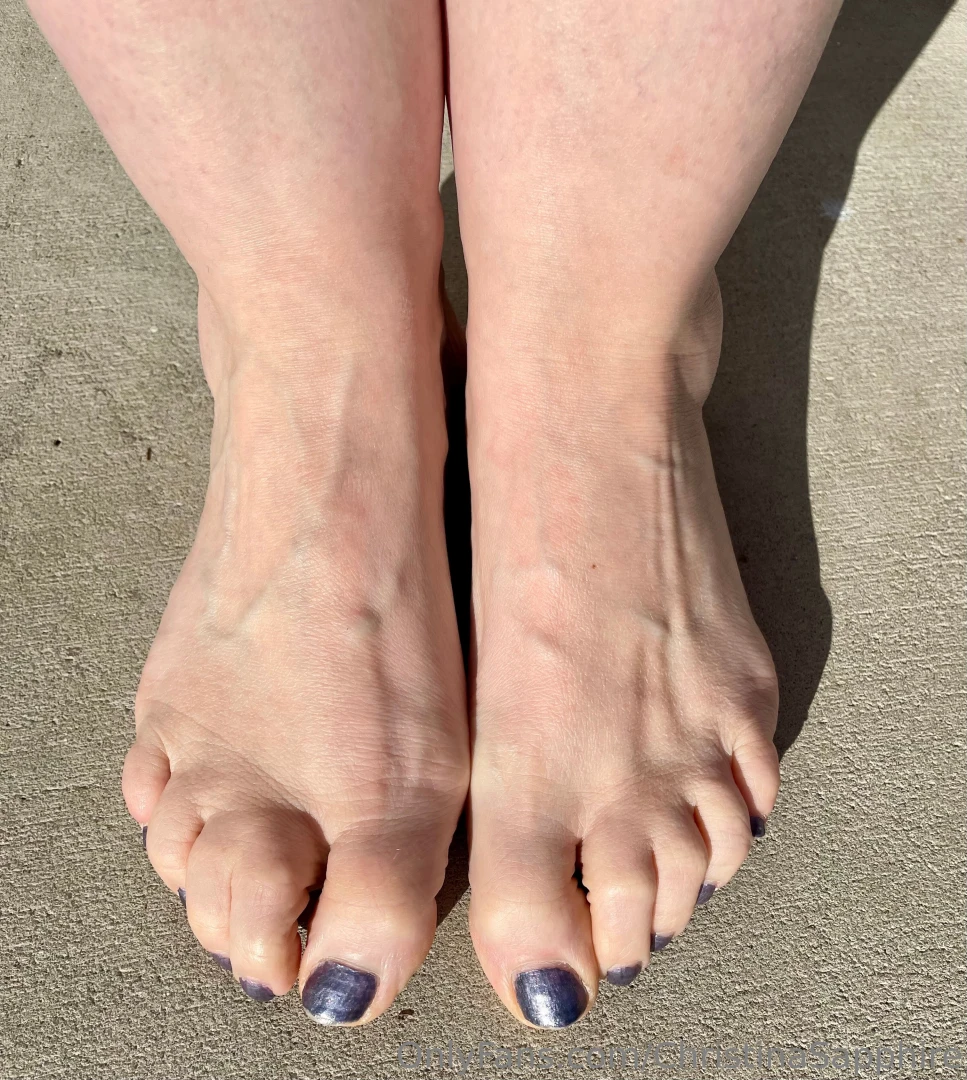 Good morning changing my polish this weekend what color should i pick part 1 