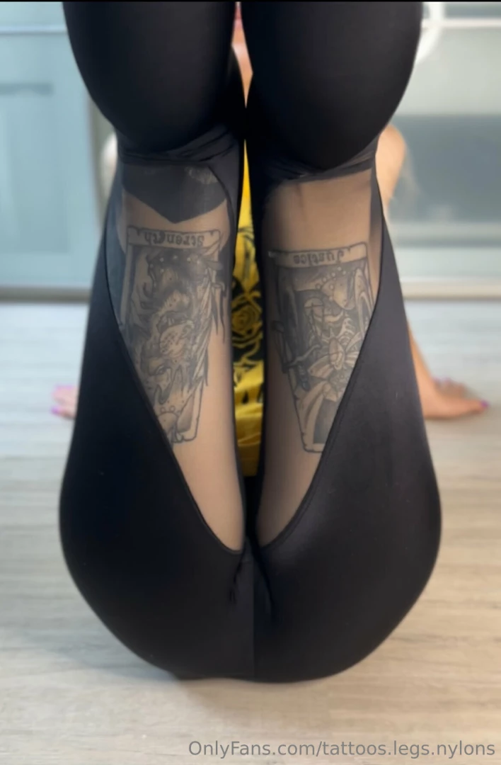 I feel super sexy in these leggings i wish they had nylon socks part 1 