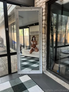 Come say hi i wanna take care of you you need to relax