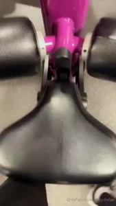 Fat ass gains those squats are kicking in be honest would you sniff part 1