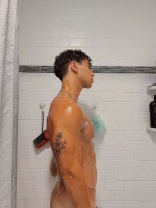 Wet and soapy anyone wanna help get my back part 2