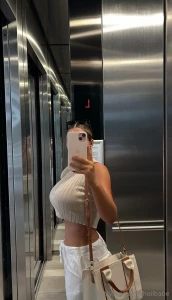 Follow me boyzzzzz