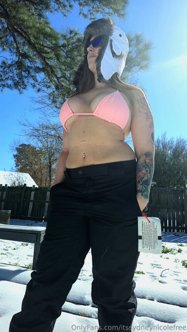 Ngl this look is pretty fuckin hot 