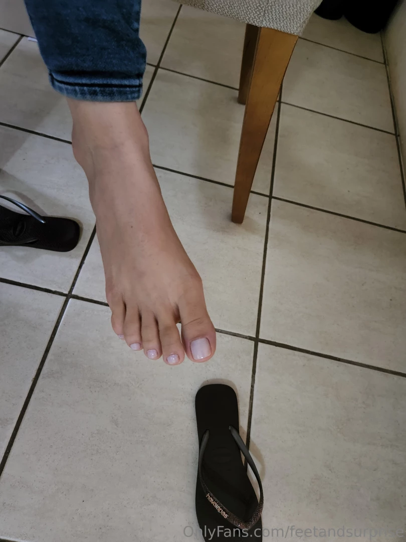 Feetandsurprise part 7 