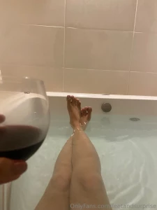 Feetandsurprise part 5