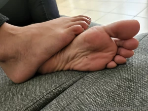Feetandsurprise part 40