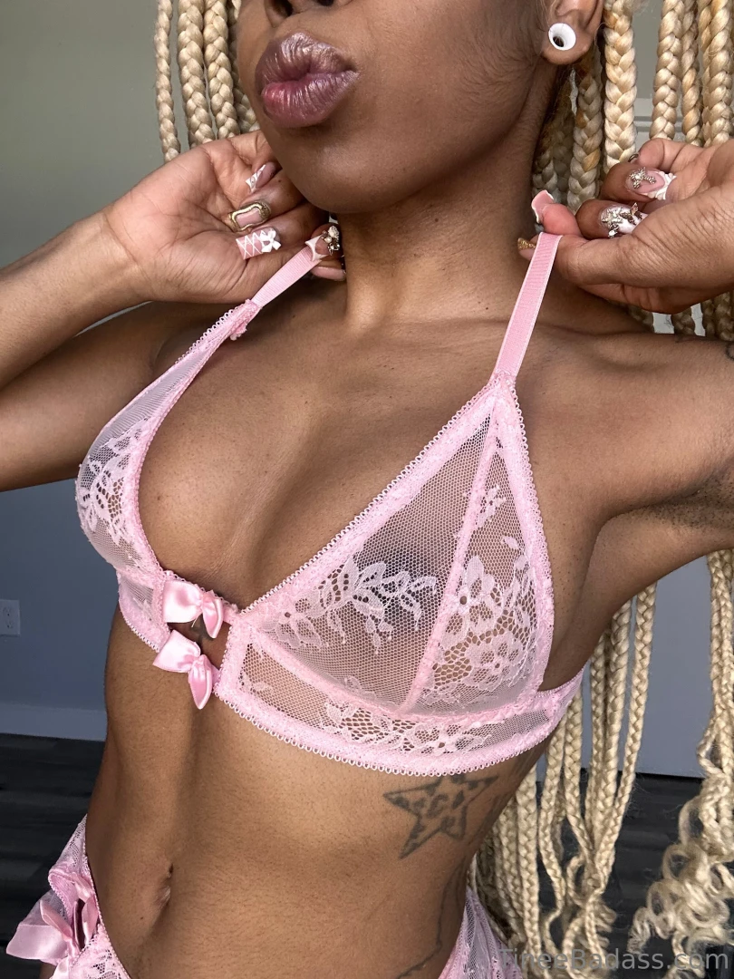 Do u prefer morning or night live streams 