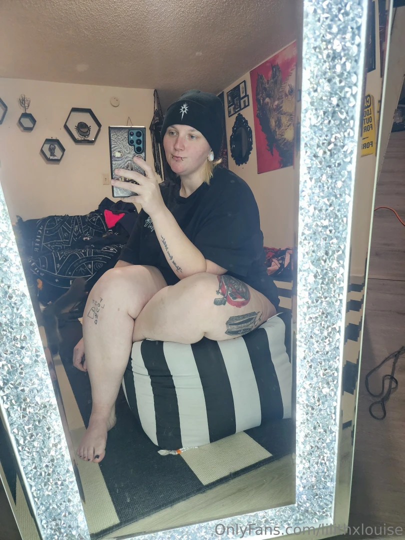 It d be nice to have someone buy me some christmas gifts off of my 