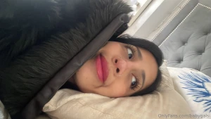 It s cold here someone to warm me