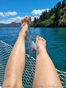 Honey-d-follow-me-free