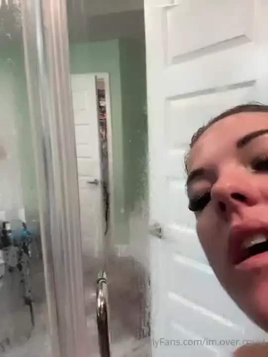 Curtain drapes 