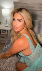 I m feeling some type of way tonight let me show you what i mean