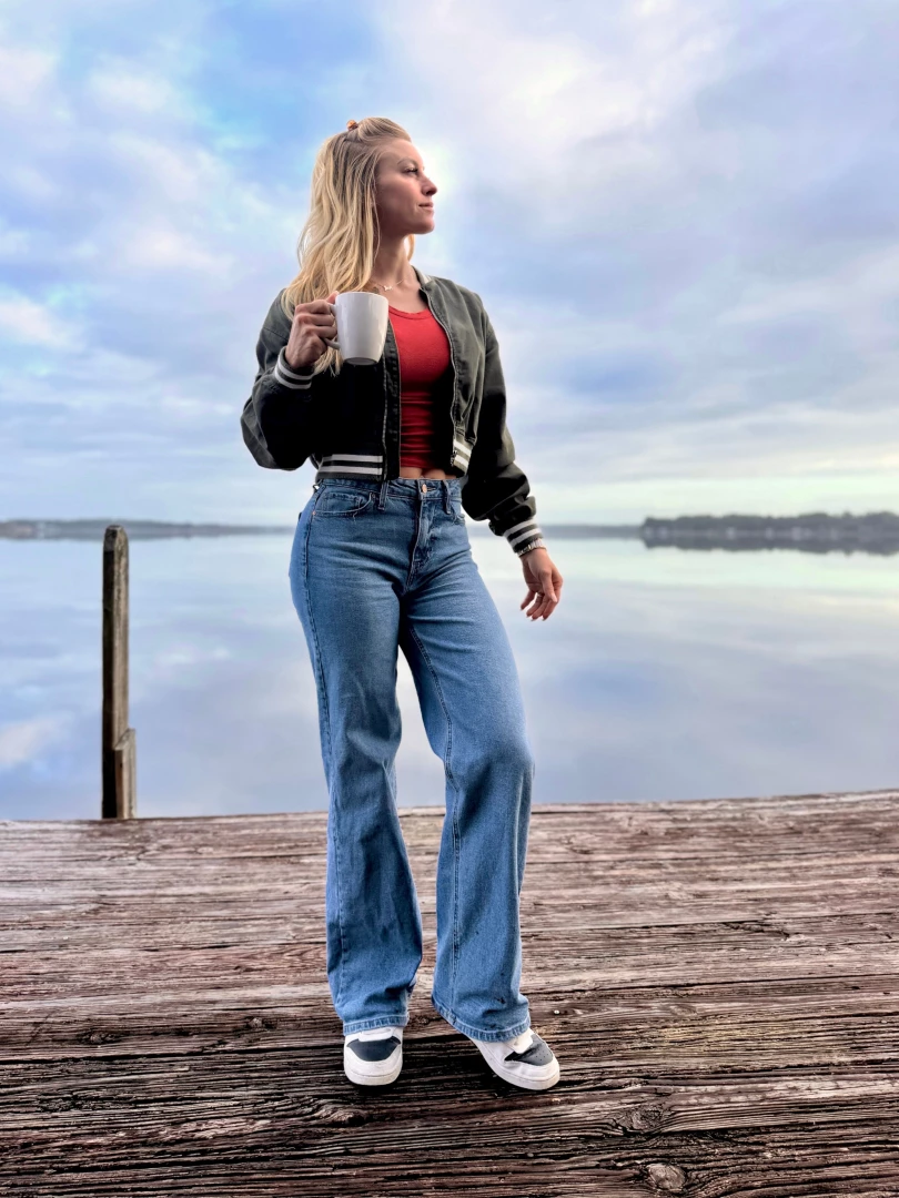 Sippin on hot coffee in some chilly weather part 2 