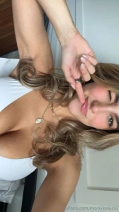 I just sent you the craziest bundle ever no cap i give it 2 hours