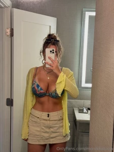 Saying goodbye to summer but its ok i ll be here to keep ya warm