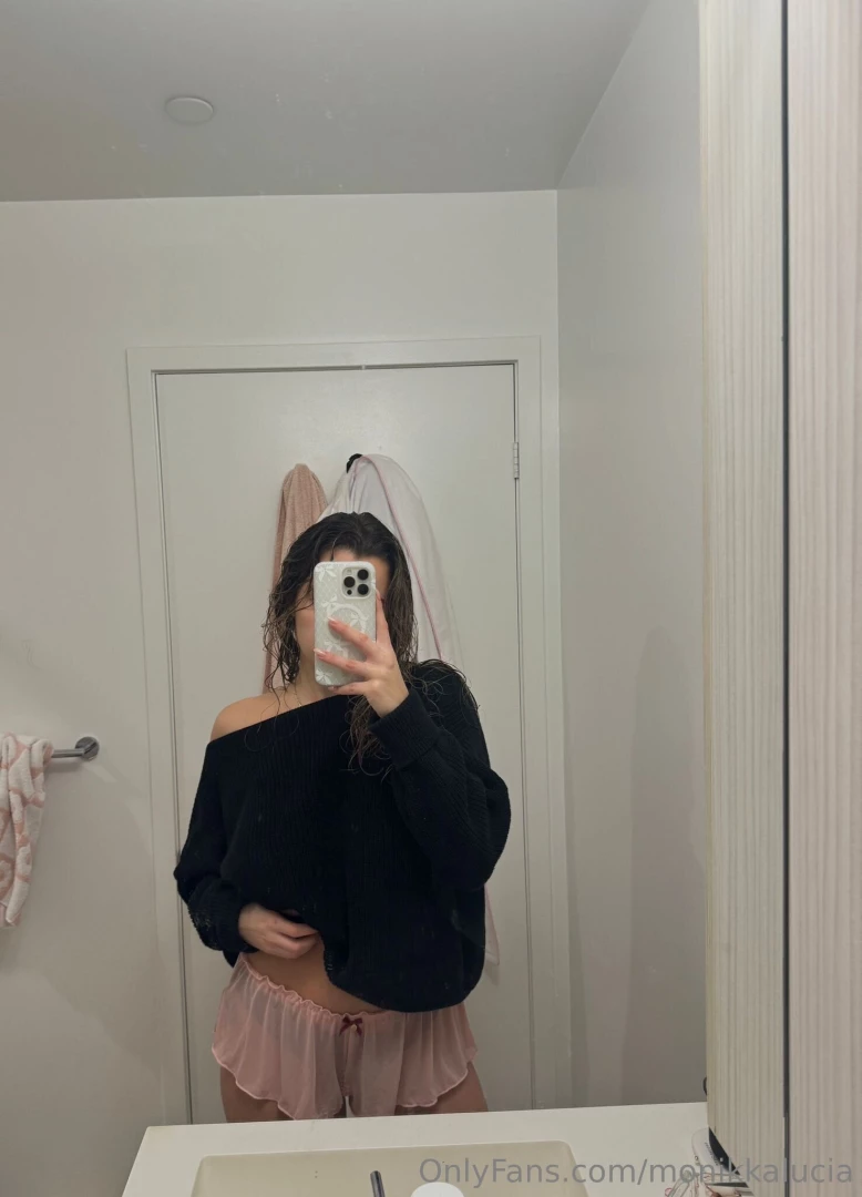 This outfit looks better with my top off should i take it off 