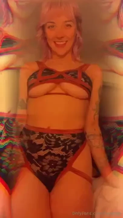 What do you think of this cute set i feel so hot really love all the 