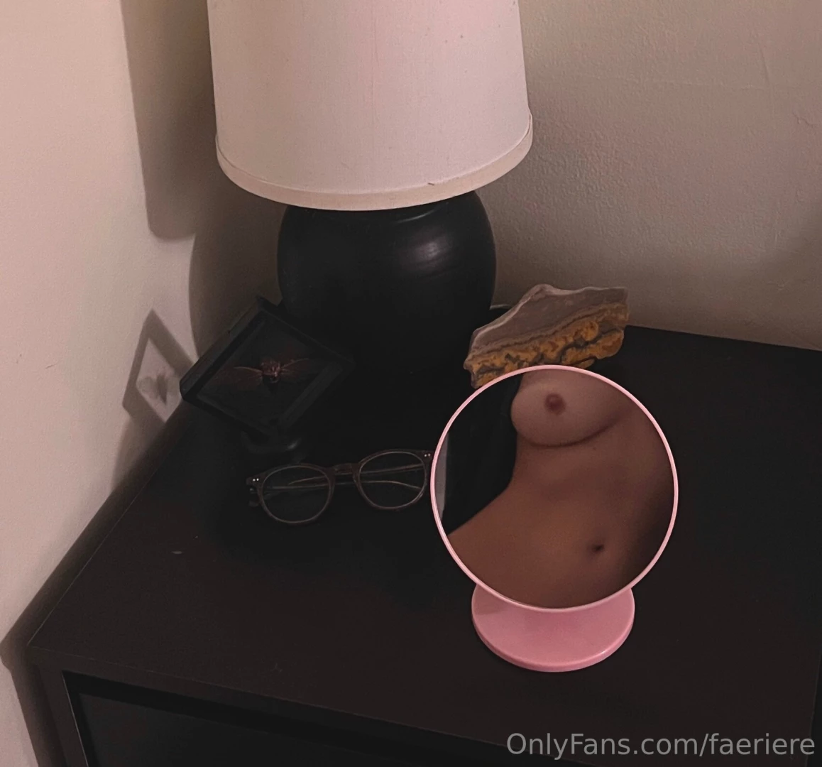 Faeriere part 1452087 