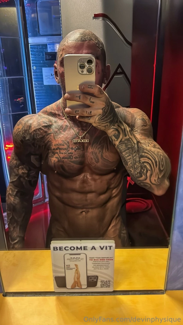Post tanning i ll never be outworked 