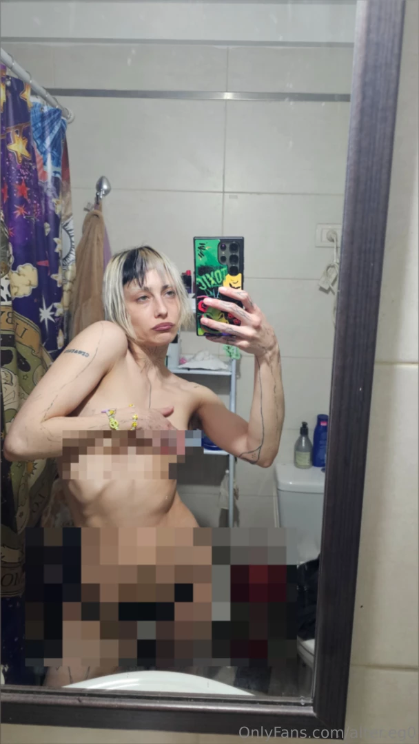 Guys this sunday 22 it s my birthday to buy some content from me or 