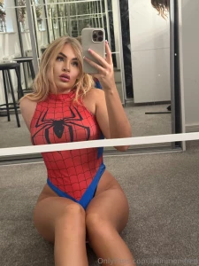 My ex told me dressing up is cringey what do you think