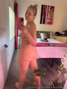 Pretty and pink part 23