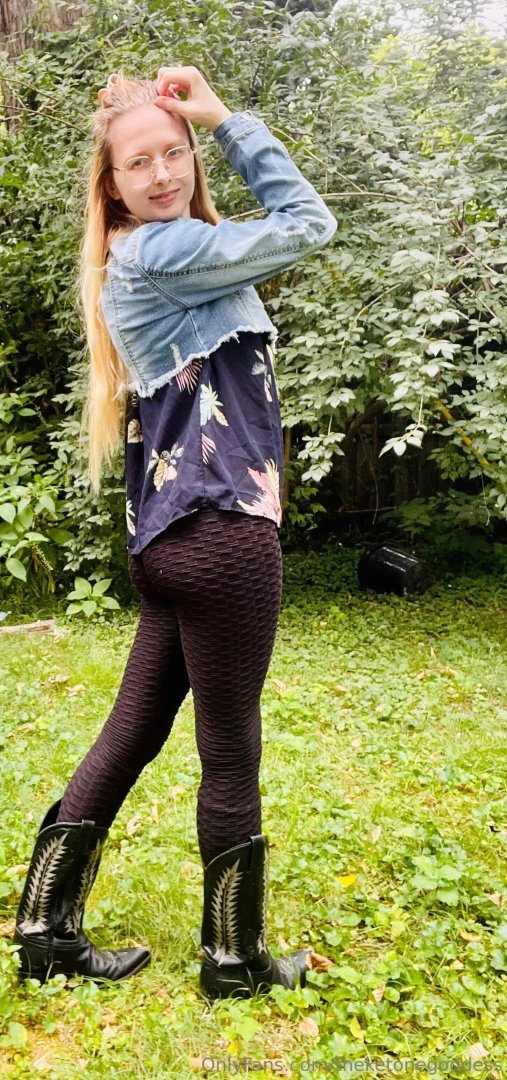 Just your everyday college milf part 3 